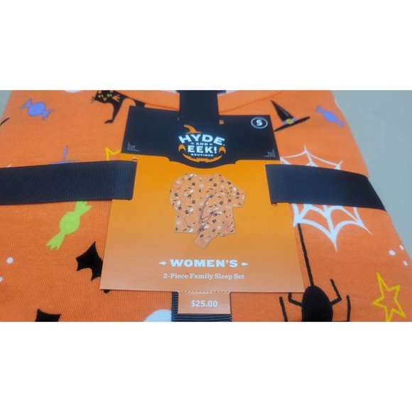 Women's Halloween Matching Family Pajama Set Hyde & EEK! Boutique Small - Picture 6 of 6